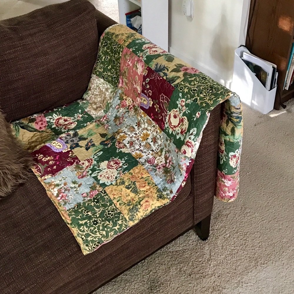 Quilted Patchwork Throw 49x60 inch